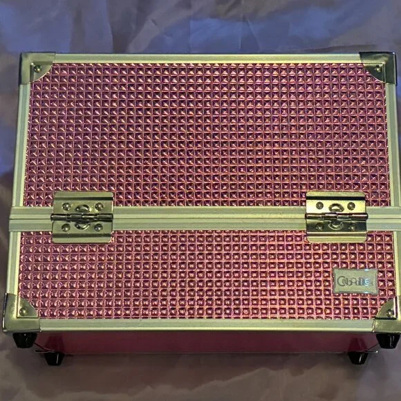 Large Metallic Pink Caboodles - Picture 2 of 5
